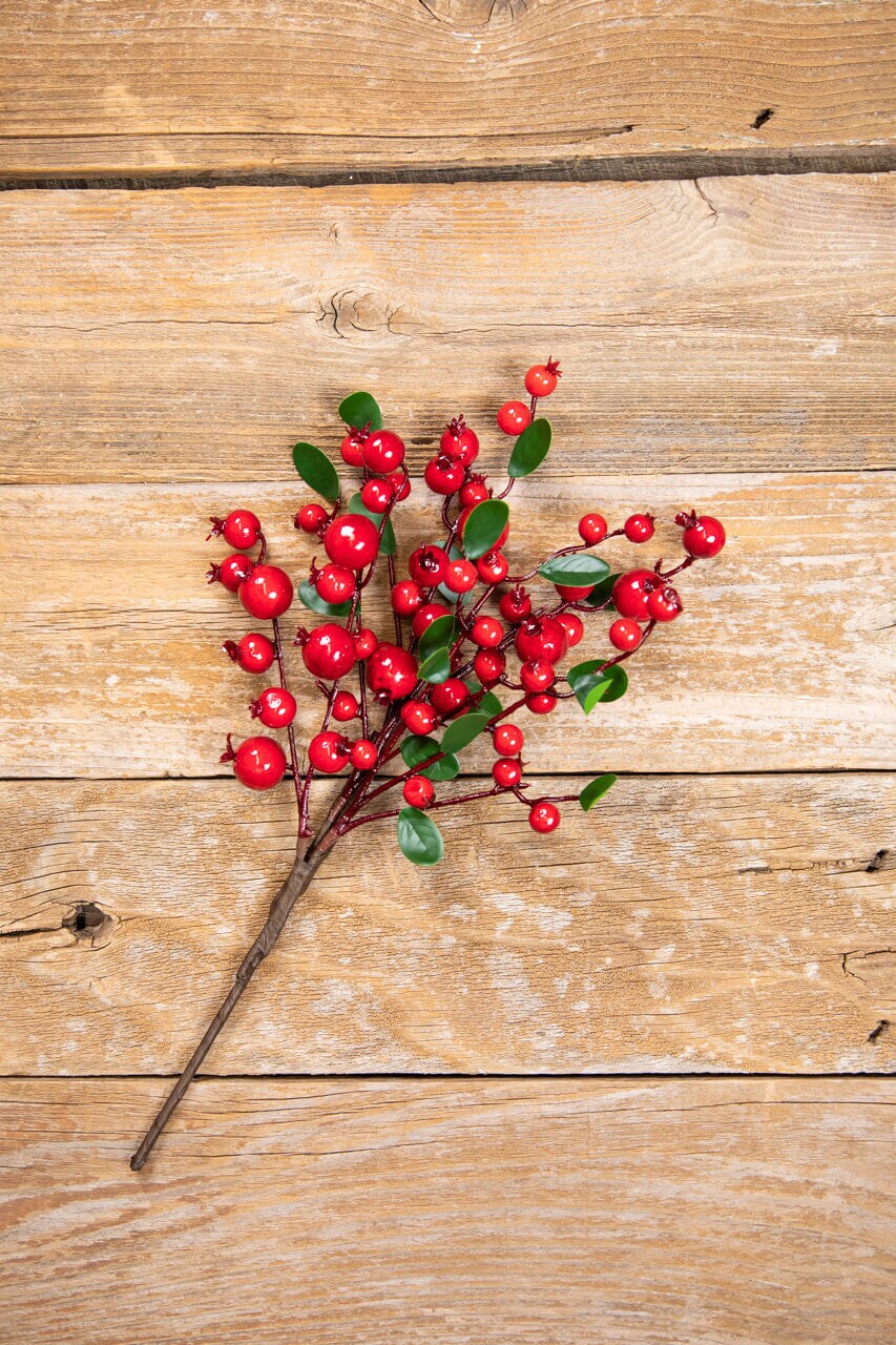 14" Mixed Waterproof Berry and Privet Leaf Christmas Spray – Festive Christmas Decoration